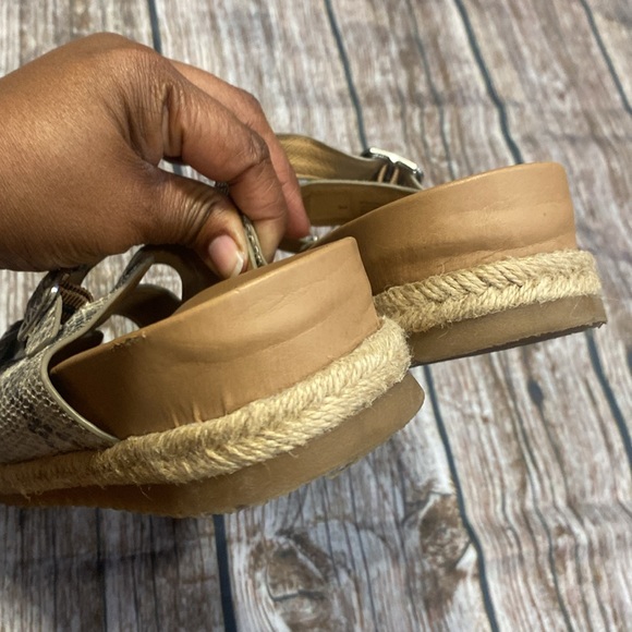 Sofft Breeze Snake Print Slide On Espadrille Sandals - Size 8.5 - Picture 4 of 8